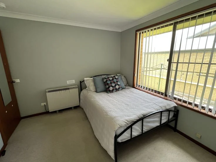 Additional image 4 of Room 6/4 Salmon Avenue, Armidale NSW 2350
