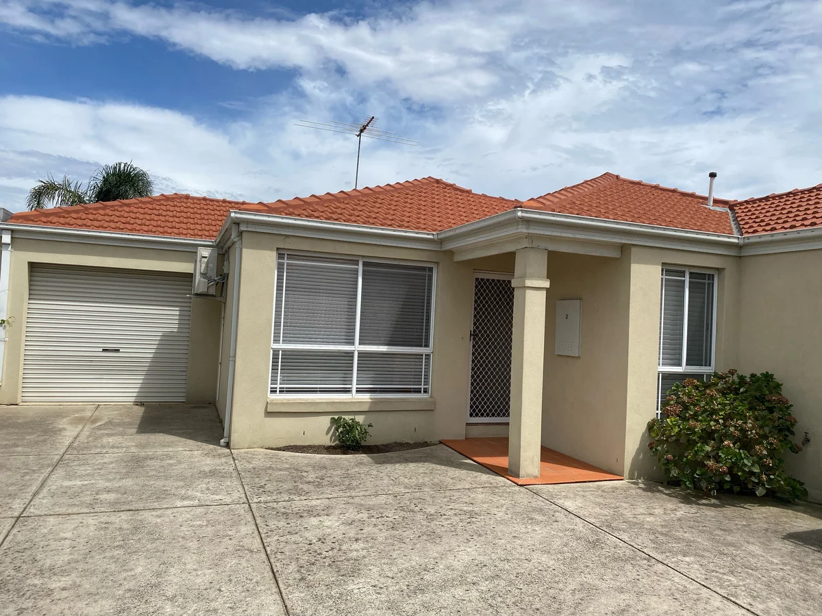 2/49 Leila Street, Deer Park VIC 3023