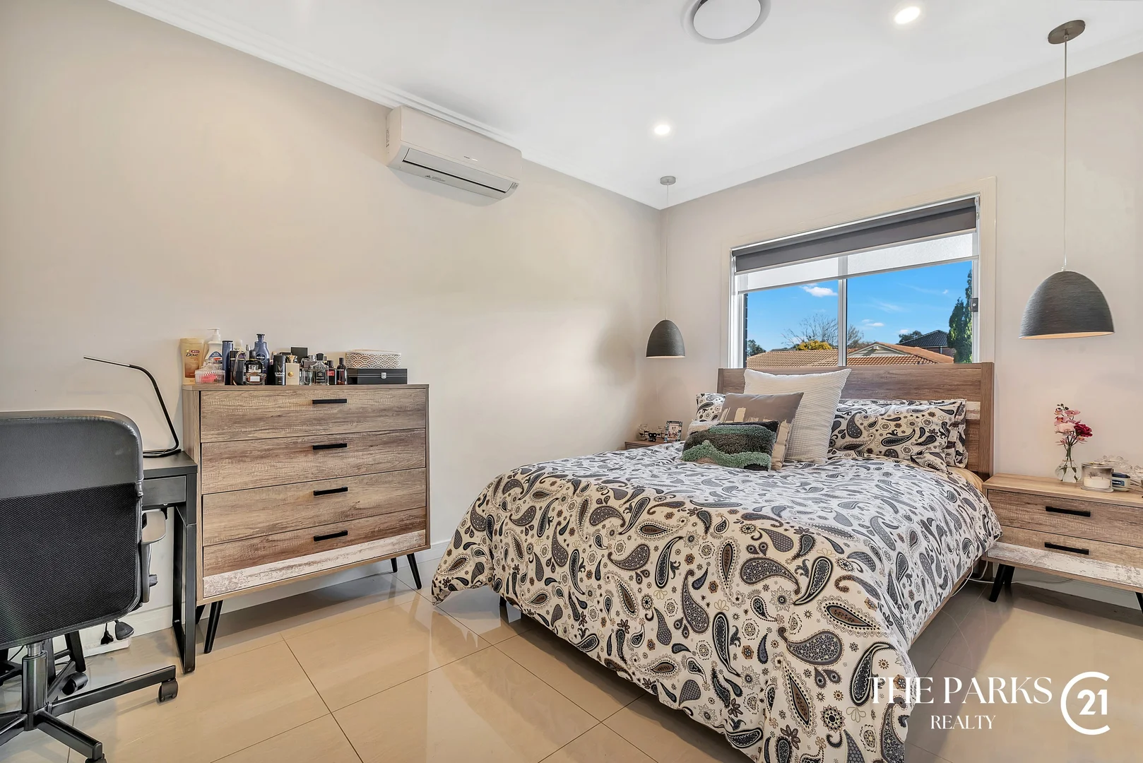 Additional image 4 of 1 Kanuka Street, Bossley Park NSW 2176