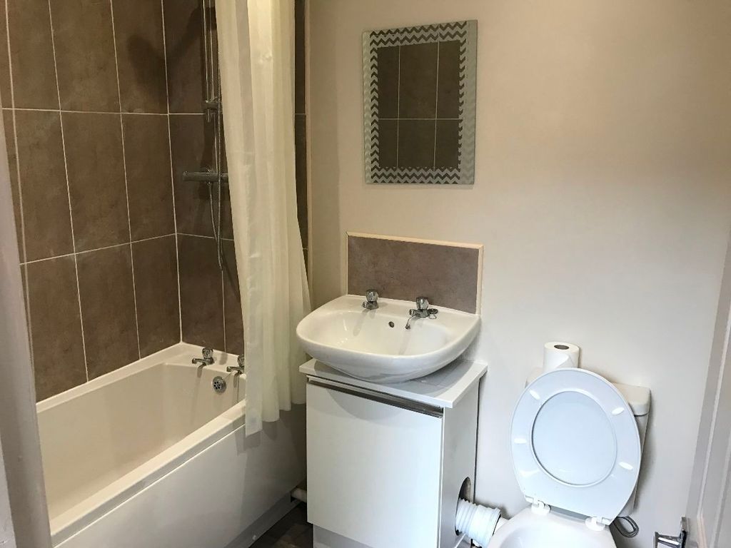Additional image 7 of 4 bed terraced house to rentFolkestone Street, Hull HU5