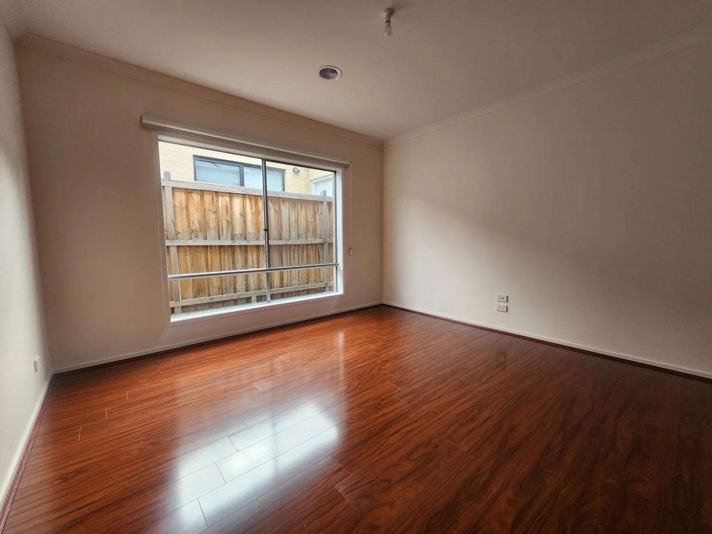 94 Restful Way, Rockbank VIC 3335 photo 2