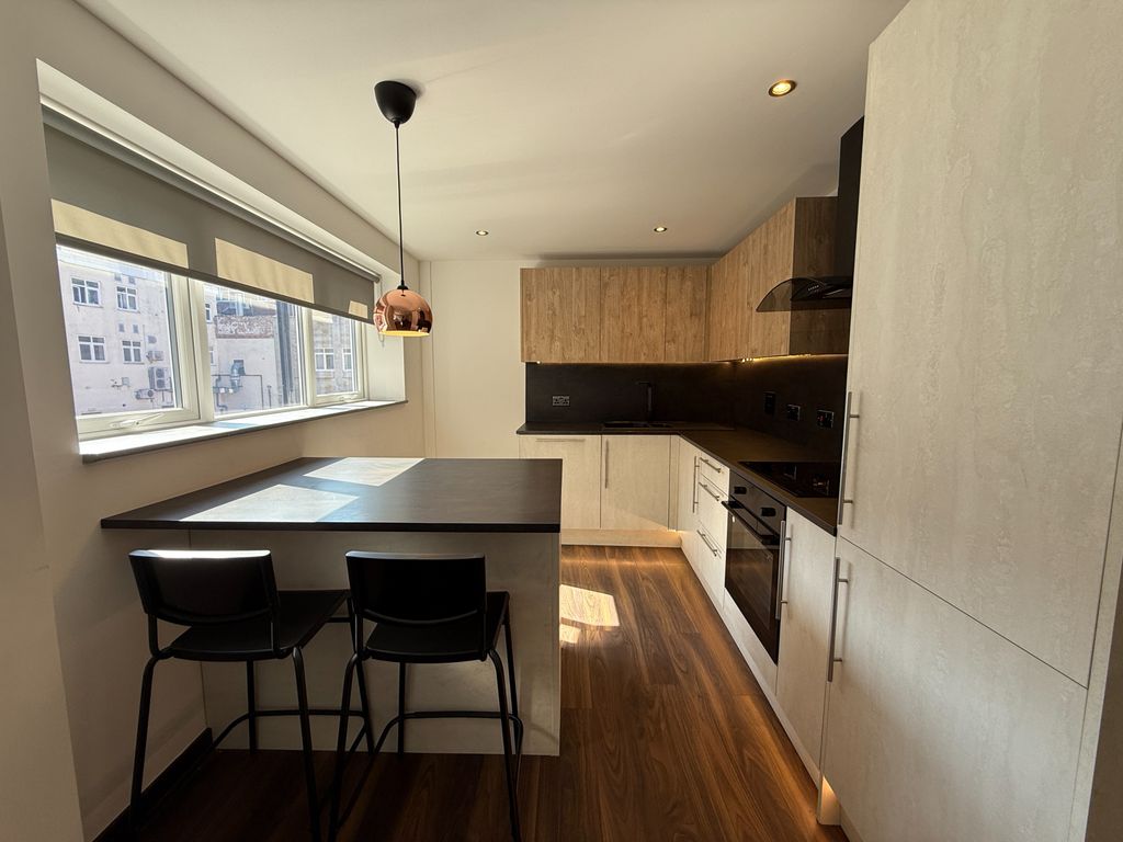 Additional image 2 of 2 bed flat to rentSilvester Street, City Centre, Hull HU1