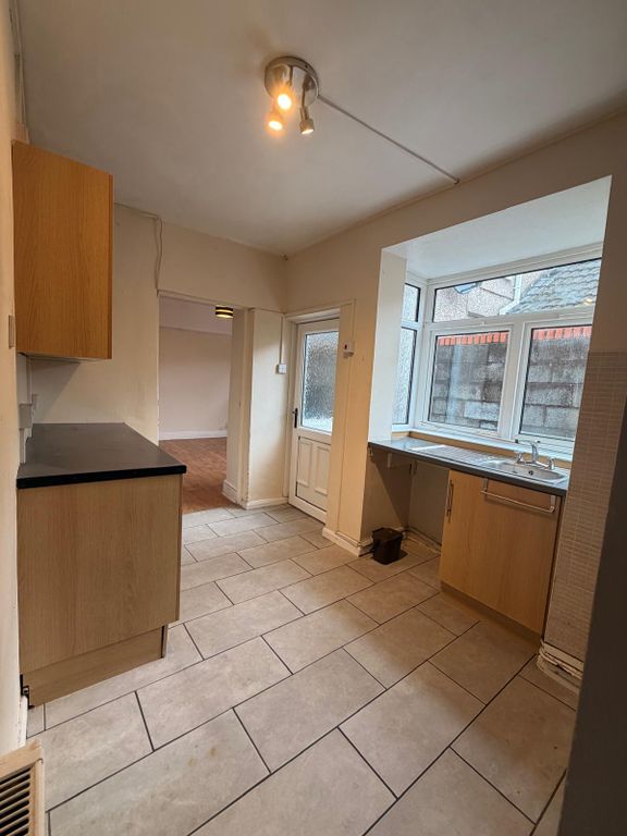 Additional image 5 of 2 bed terraced house to rentWern Road, Llanelli SA15