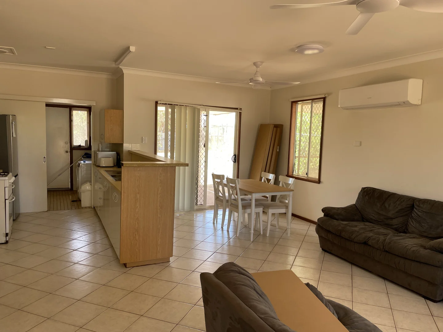 10 Burt Close, Onslow WA 6710 photo 3