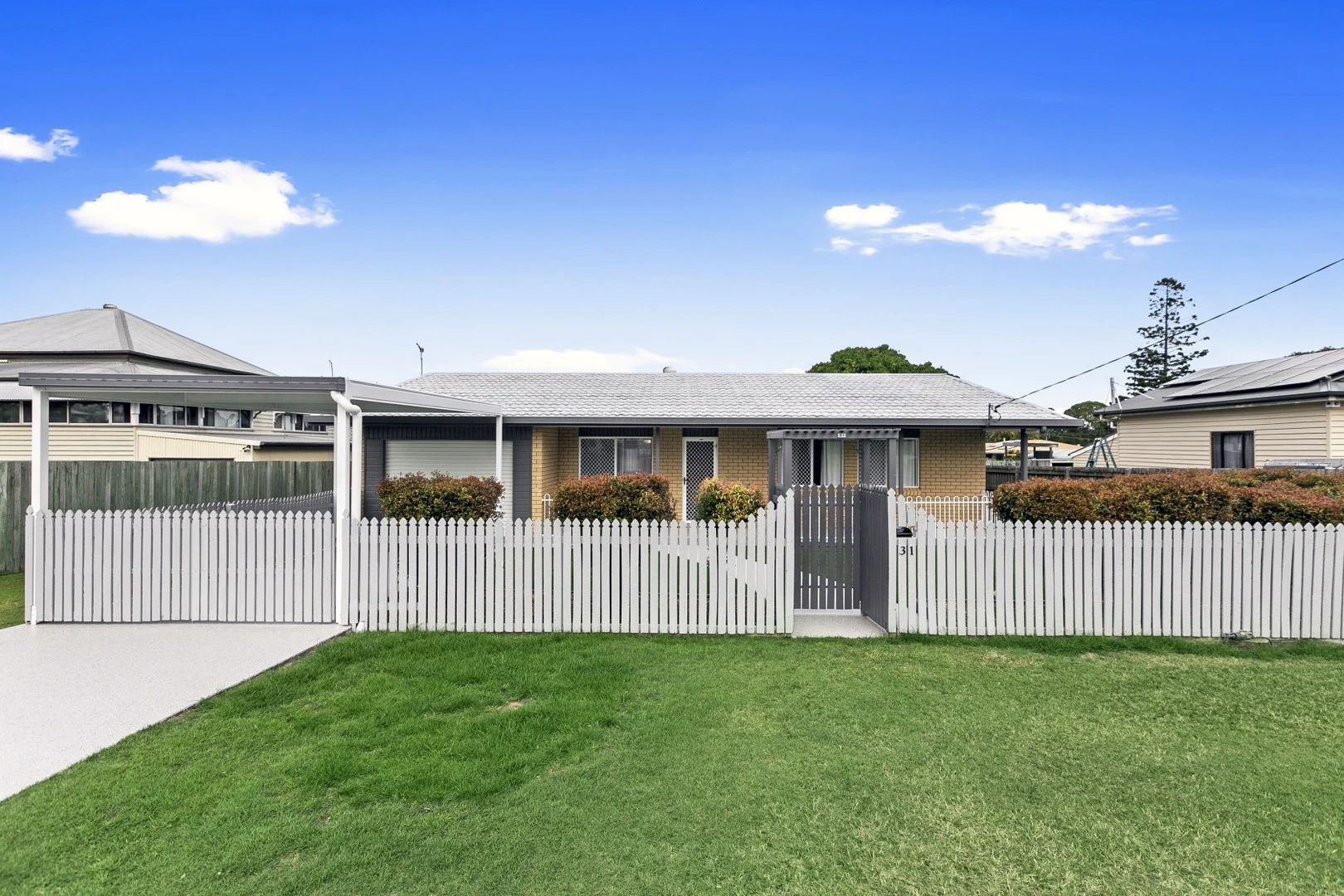 31 Wolseley Street, Granville QLD 4650