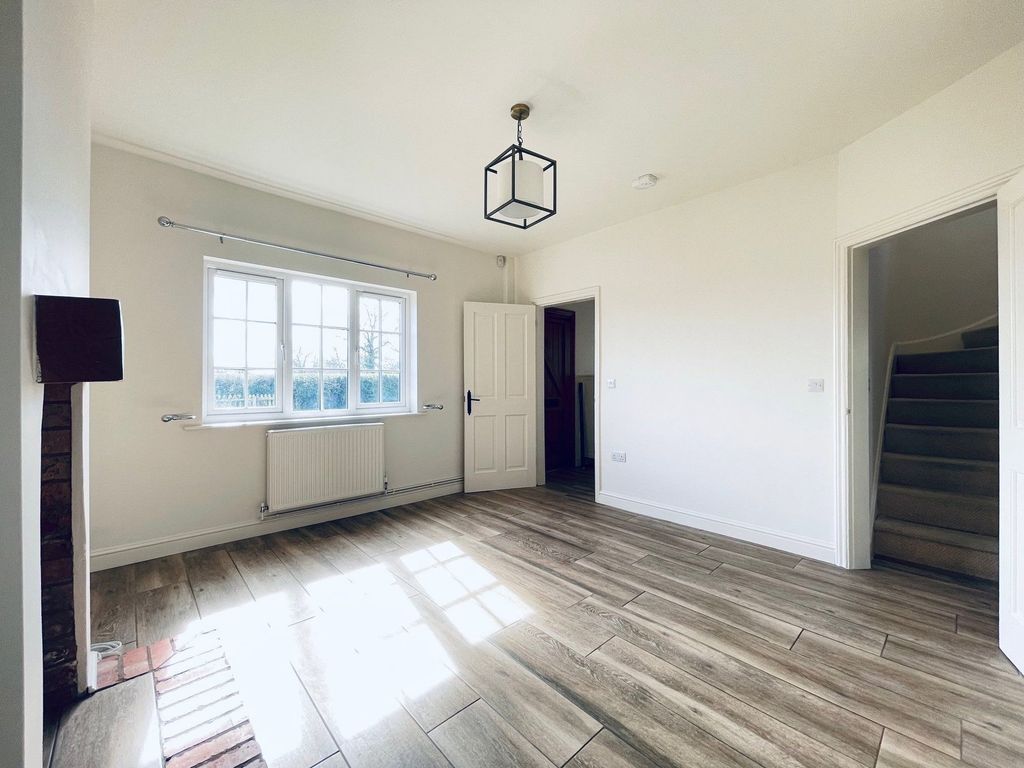 Additional image 4 of 3 bed semi-detached house to rentChance Lane, Malvern WR14