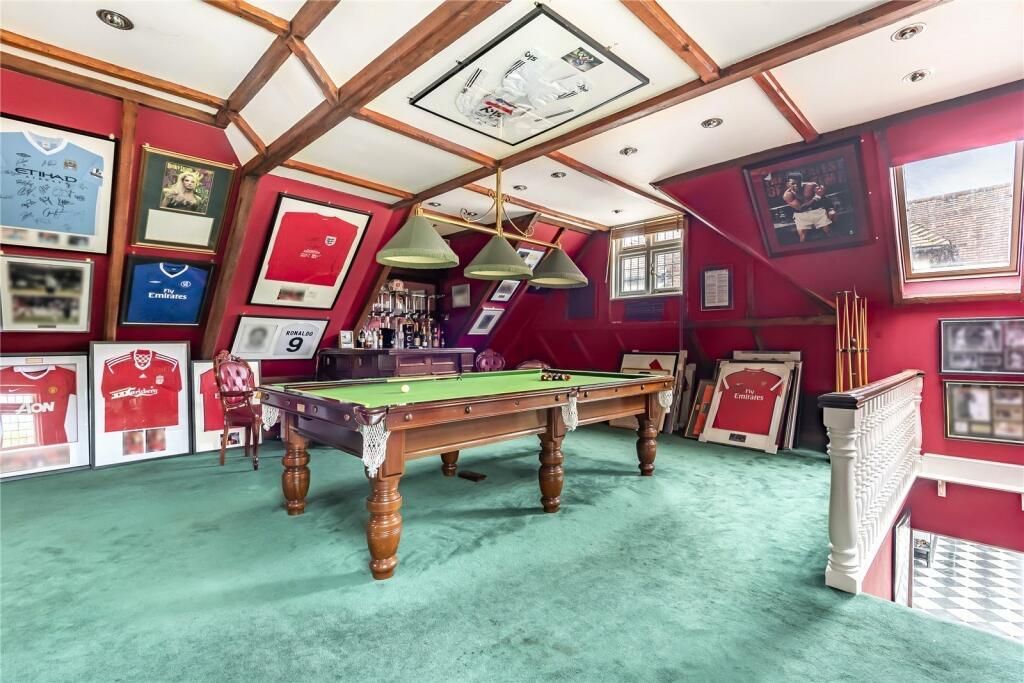 Additional image 9 of 5 bed detached house to rentThe Ridgeway, Cuffley, Potters Bar EN6