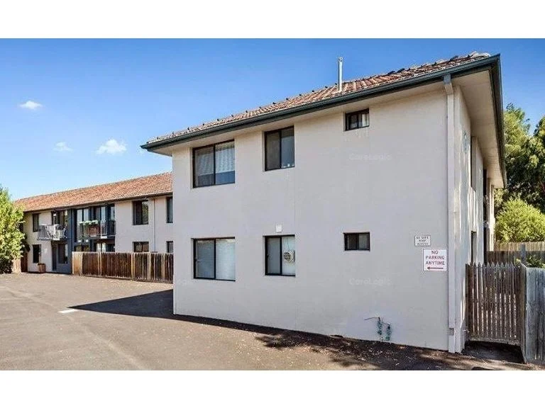 11/9 Churchill Avenue, Maidstone VIC 3012