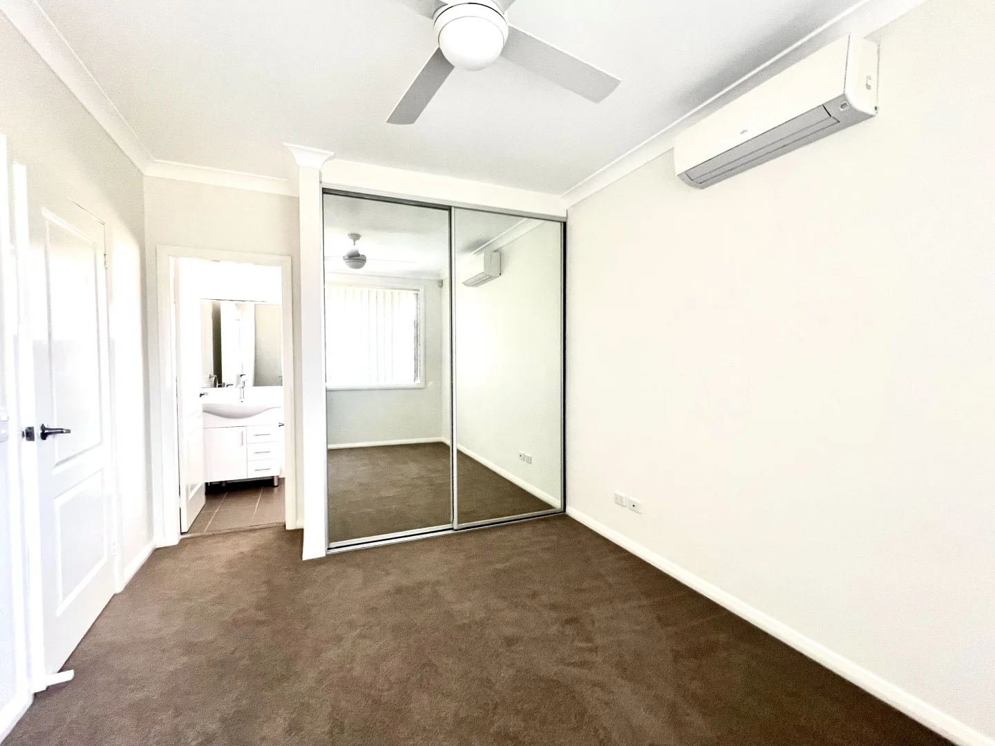 Additional image 6 of 20/221A Waterworth Drive, Mount Annan NSW 2567