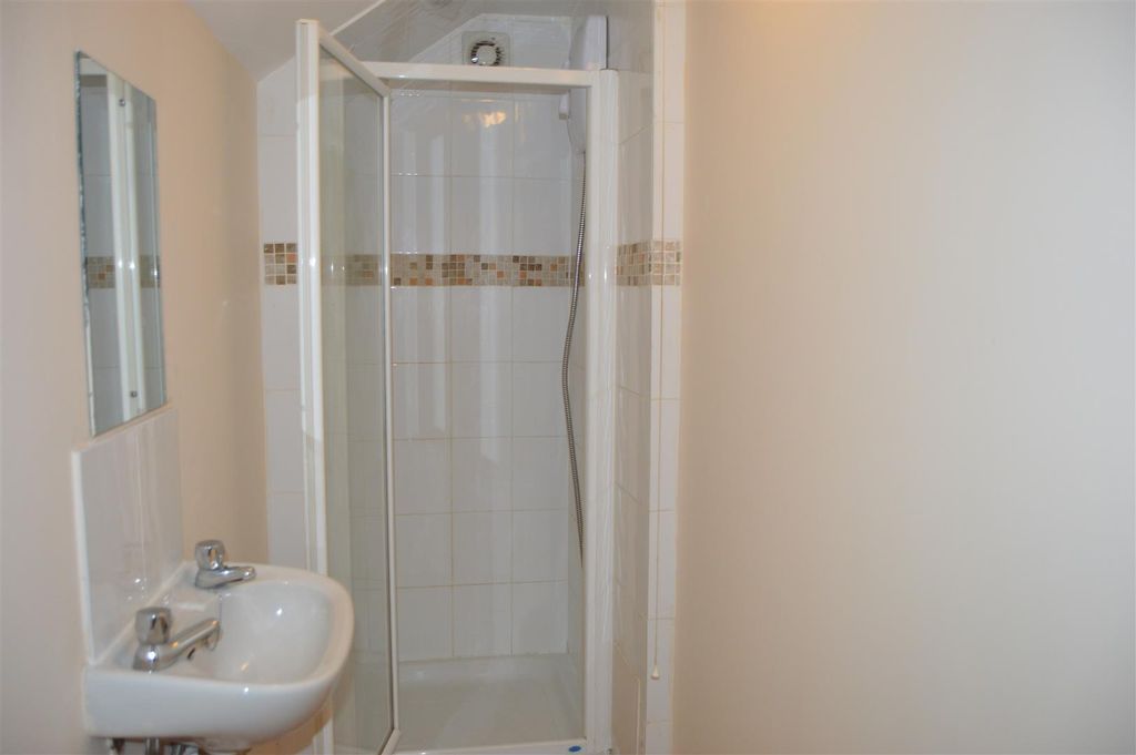 Additional image 5 of Room to rentChapel Street, Newport PO30
