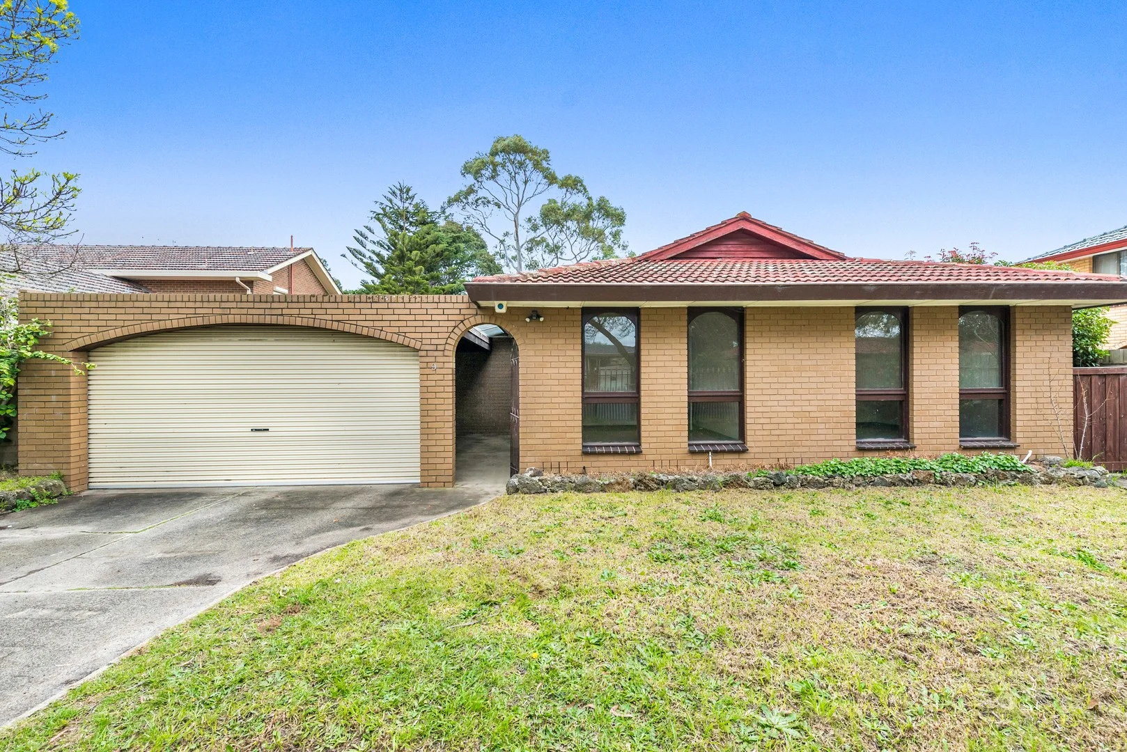 9 Aviva Ct, Wheelers Hill VIC 3150