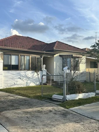 Additional image 2 of 9 Finlayson Street, Wollongong NSW 2500