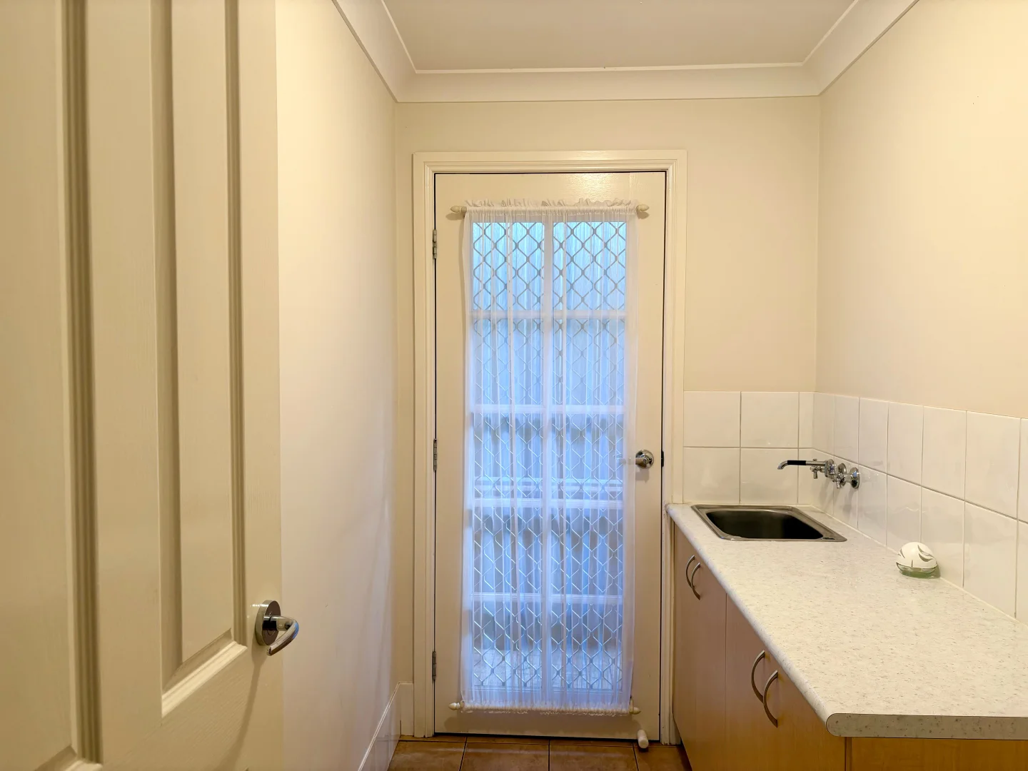 Additional image 9 of 2/1a Kent St, West Tamworth NSW 2340