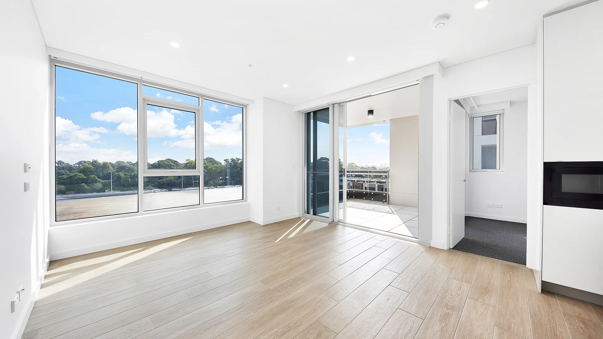 Additional image 2 of 2B/6 Finch Drive, Eastgardens NSW 2036