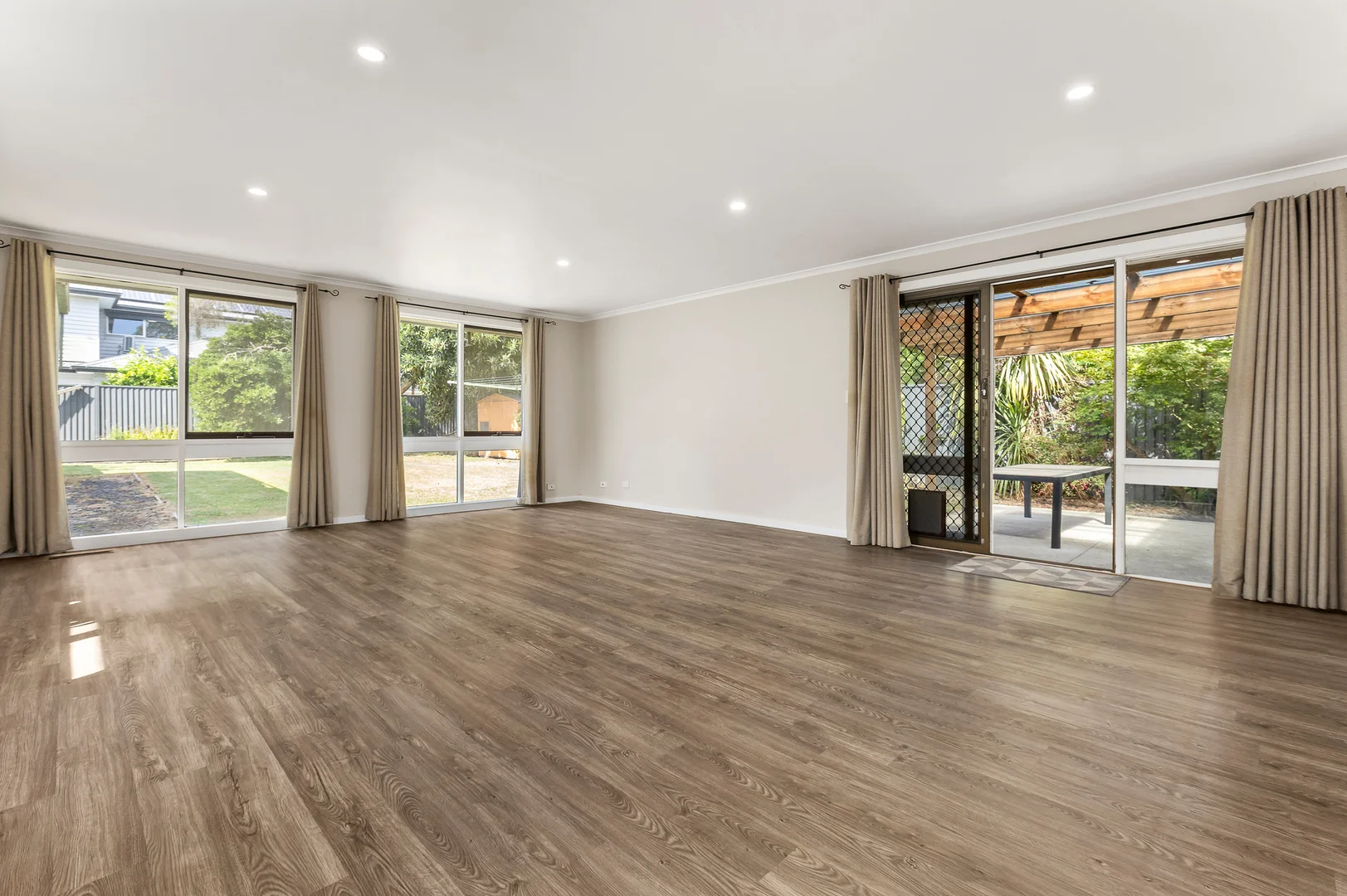 Additional image 4 of 98 Belmont East Road, Croydon South VIC 3136
