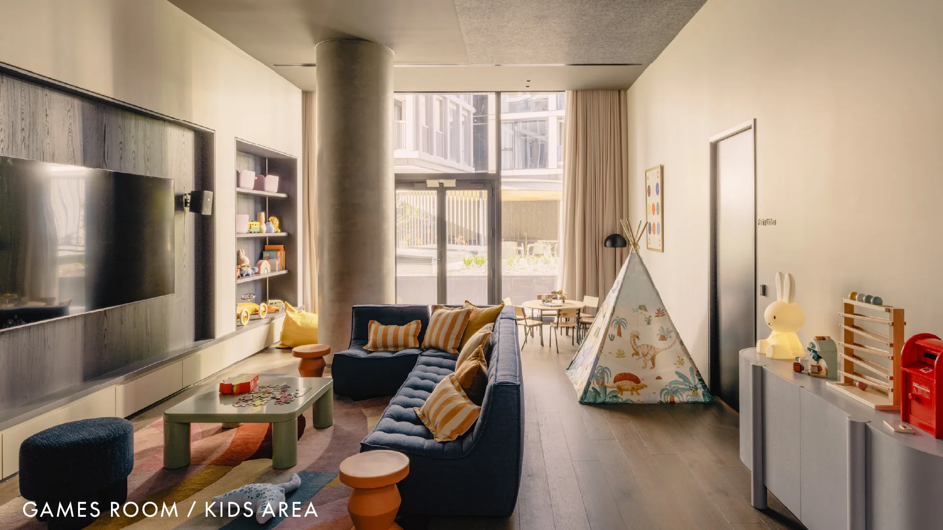 Additional image 14 of 2408/687 La Trobe St, Docklands VIC 3008