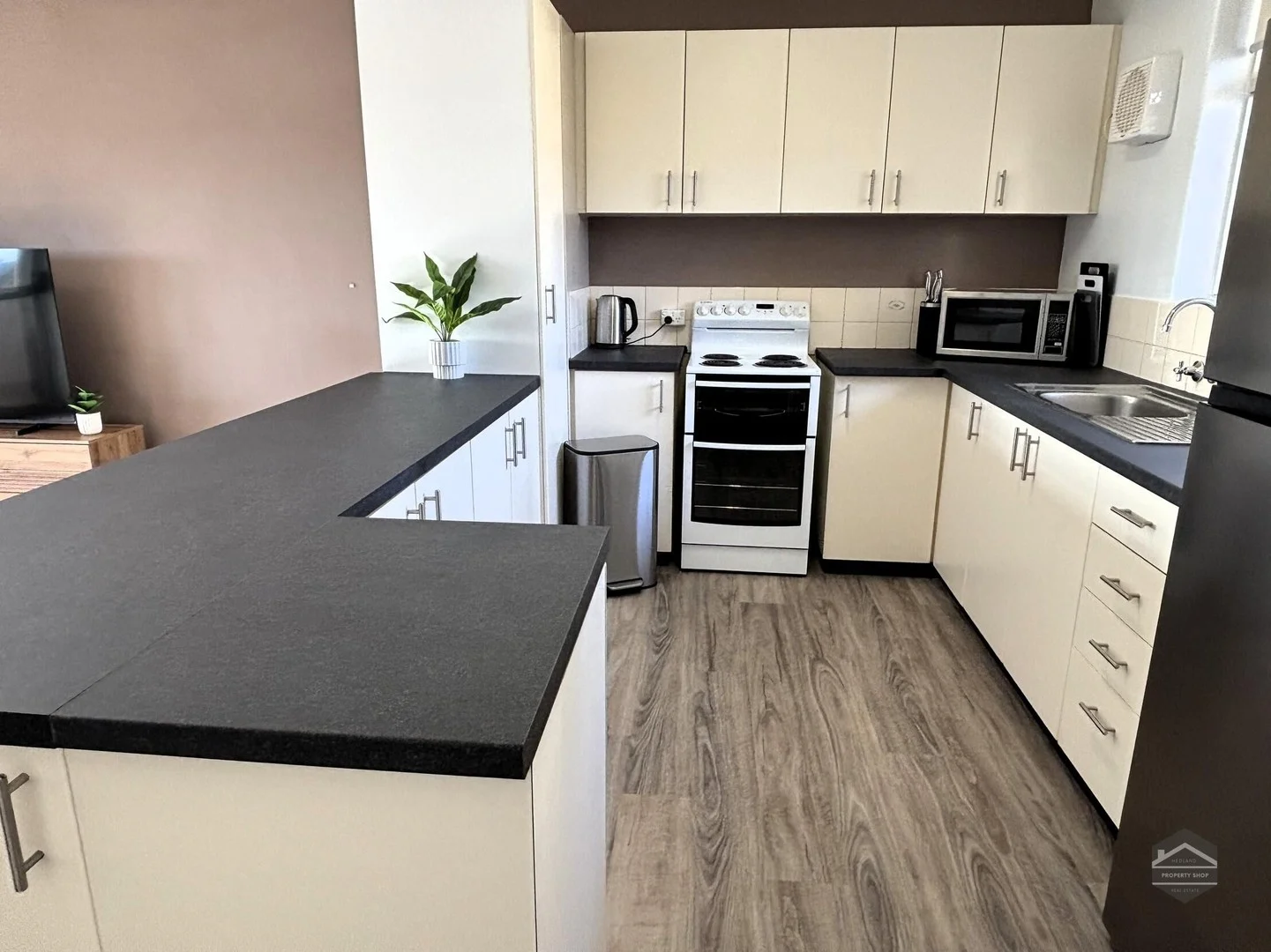 Additional image 4 of 605/15-21 Welsh Street, South Hedland WA 6722