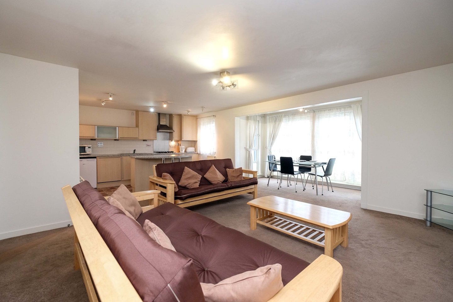2 Bed Flat, Chesser Crescent, EH14, N1 7GU