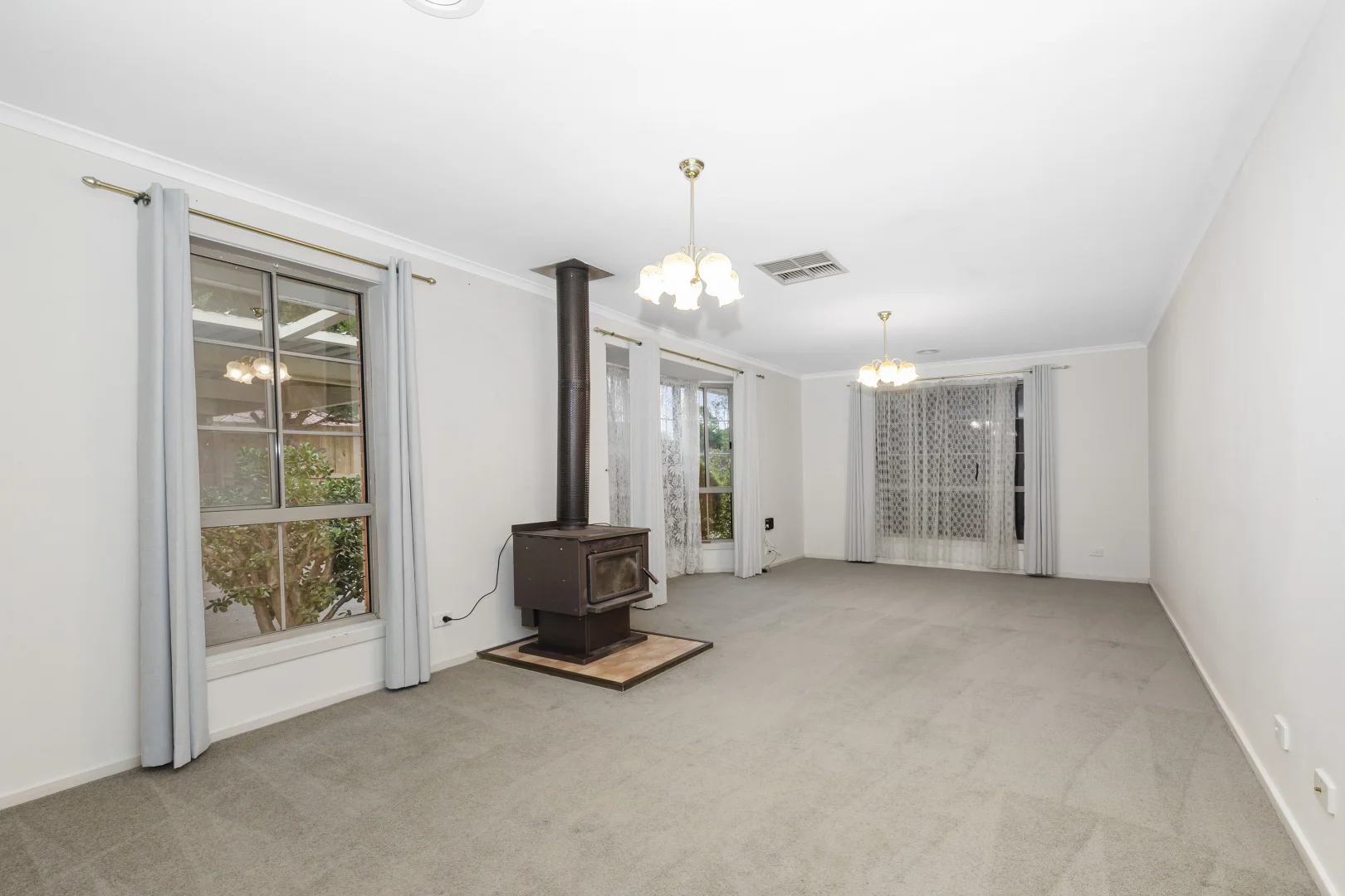 Additional image 2 of 5 Kestrel Place, Werribee VIC 3030