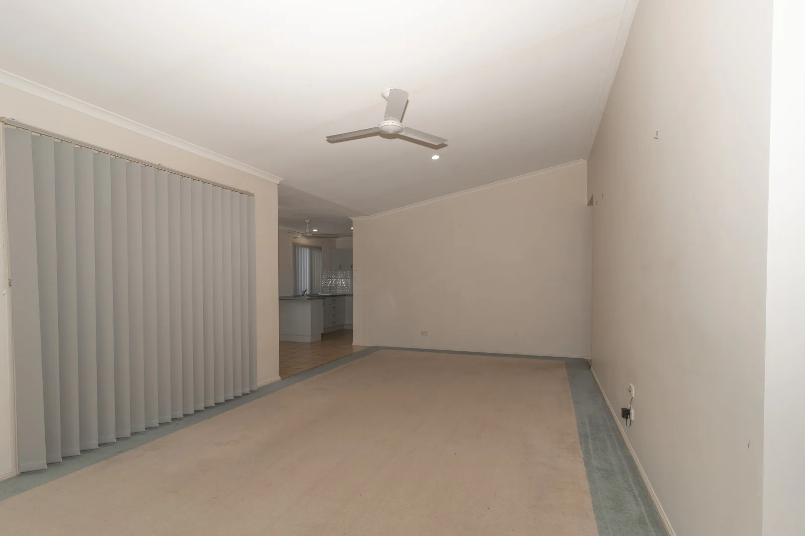 775 Boat Harbour Drive, Urangan QLD 4655 photo 2