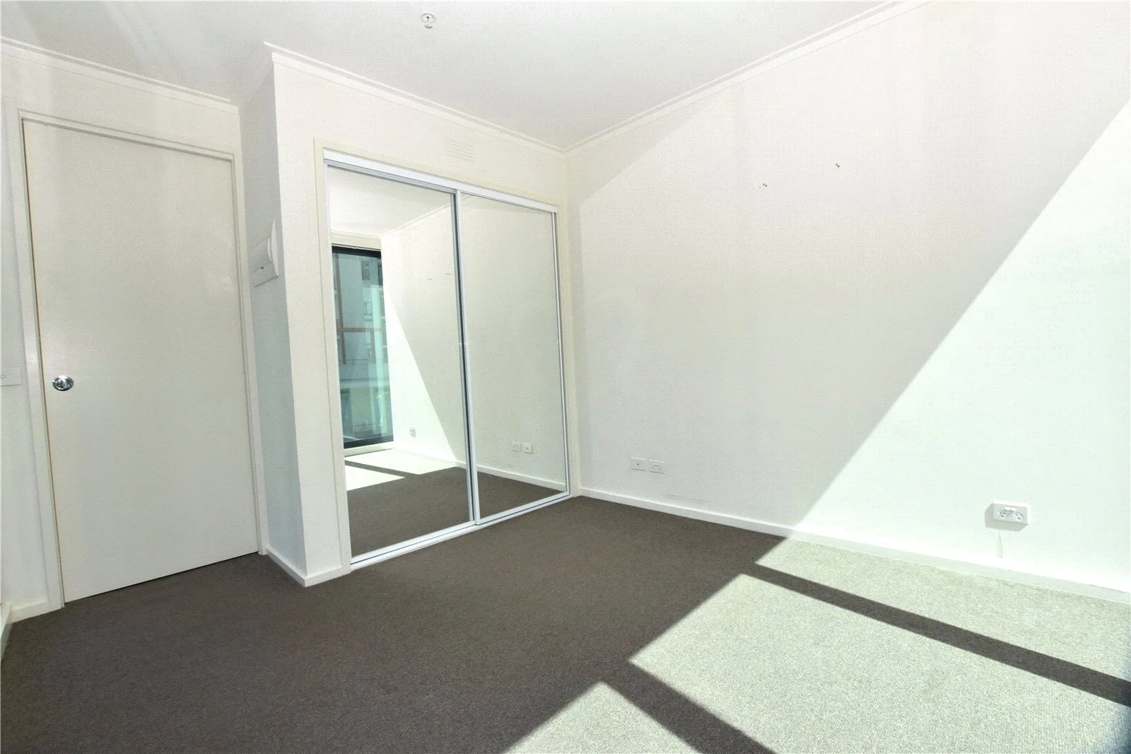 Additional image 3 of 1911/180 City Road, Southbank VIC 3006