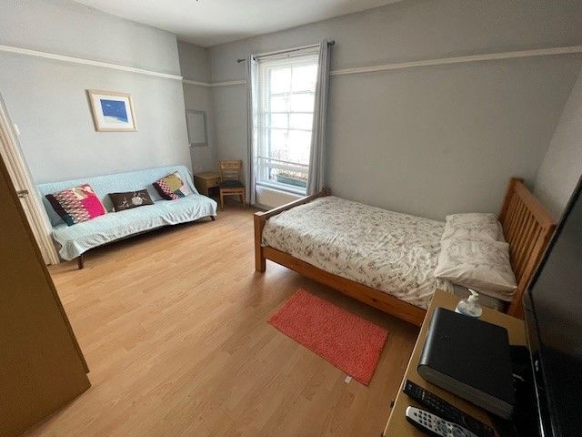 Additional image 3 of 1 bed flat to rentCastle Street, Ryde PO33