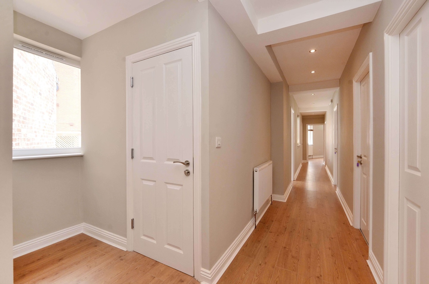 Additional image 2 of 4 Bed Flat, Suffolk Road, S2, N1 7GU