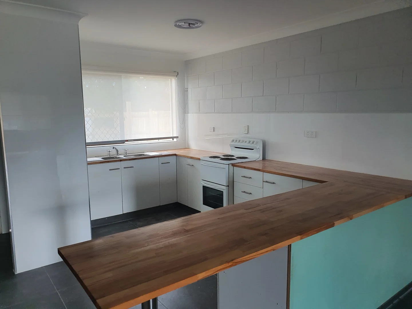 Additional image 4 of 2/5 Dingah Street, Rasmussen QLD 4815