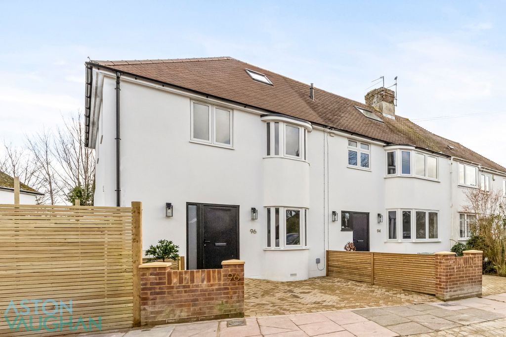 4 bed semi-detached house for saleOverhill Drive, Brighton BN1