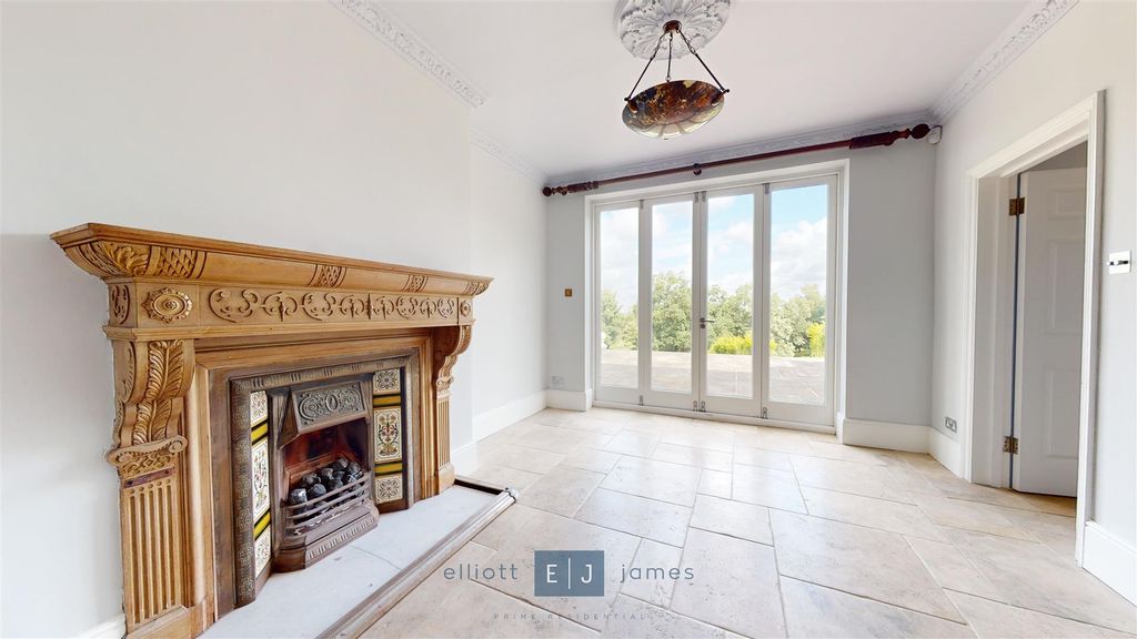 Additional image 9 of 4 bed semi-detached house to rentManor Road, High Beech, Loughton IG10