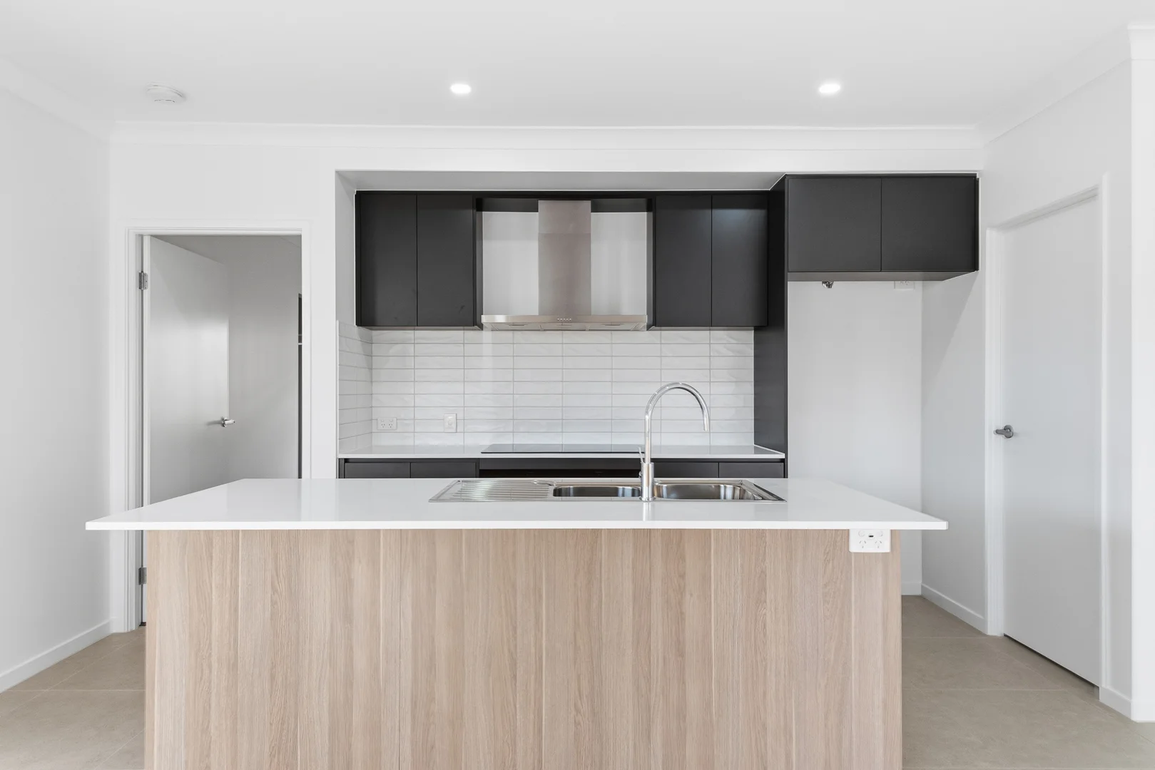 Additional image 3 of 57 Compass Rd, Flagstone QLD 4280