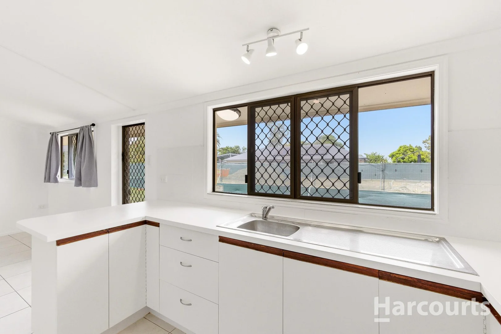 Additional image 3 of 12 Martin Street, Pialba QLD 4655