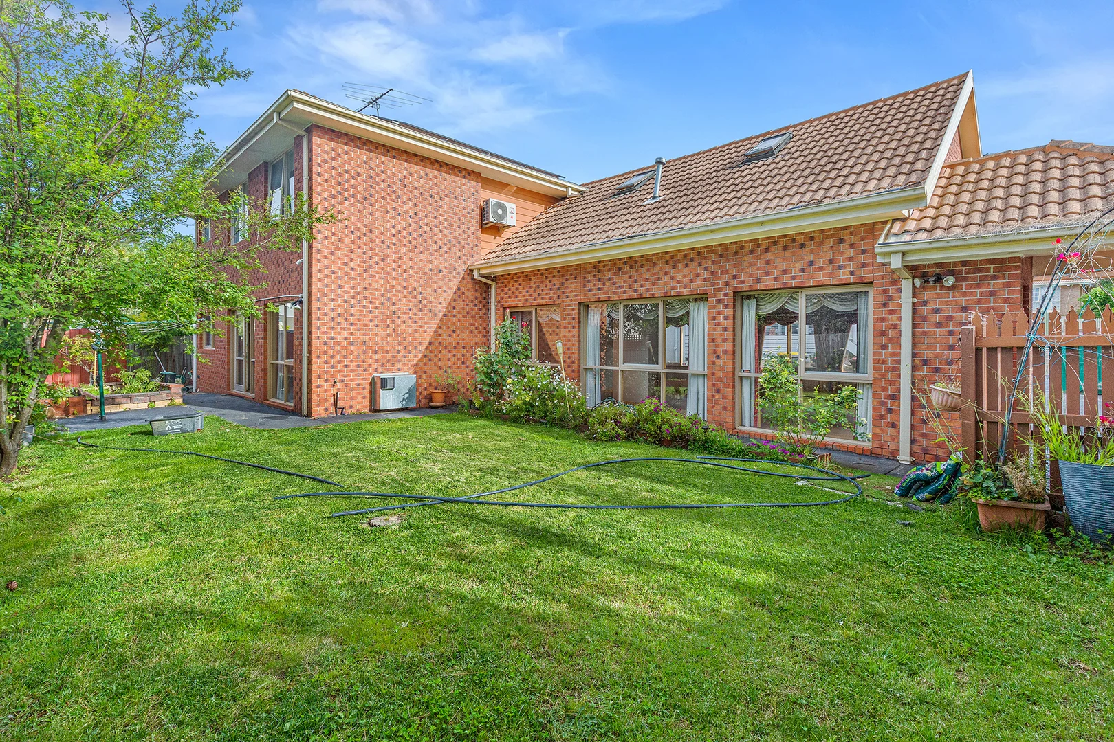 Additional image 10 of 2/29 Garrisson Drive, Glen Waverley VIC 3150