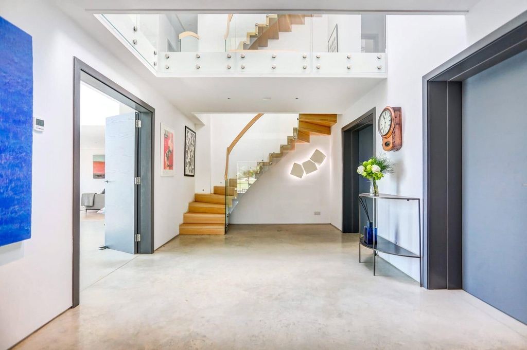 Additional image 4 of 6 bed detached house for saleRoedean Way, Brighton, East Sussex BN2