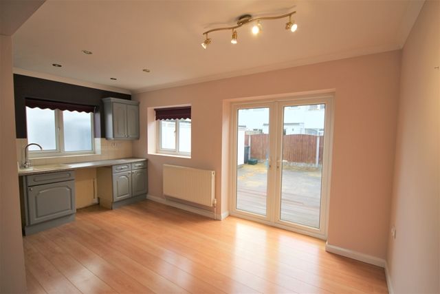 Additional image 6 of 3 bed semi-detached house to rentCoed Y Mor, Penrhyn Bay, Llandudno LL30