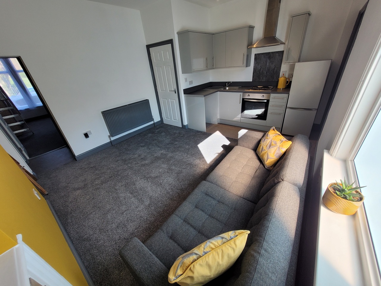 1 Bed Flat, Springfield Mount, LS12, N1 7GU photo 3