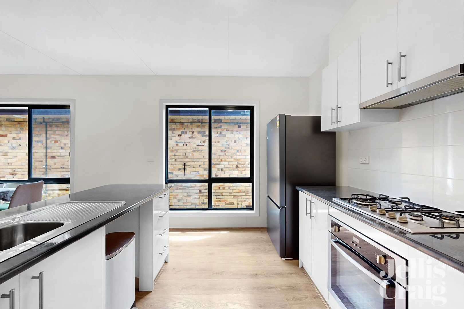 Additional image 3 of 654 Centre Road, Bentleigh East VIC 3165