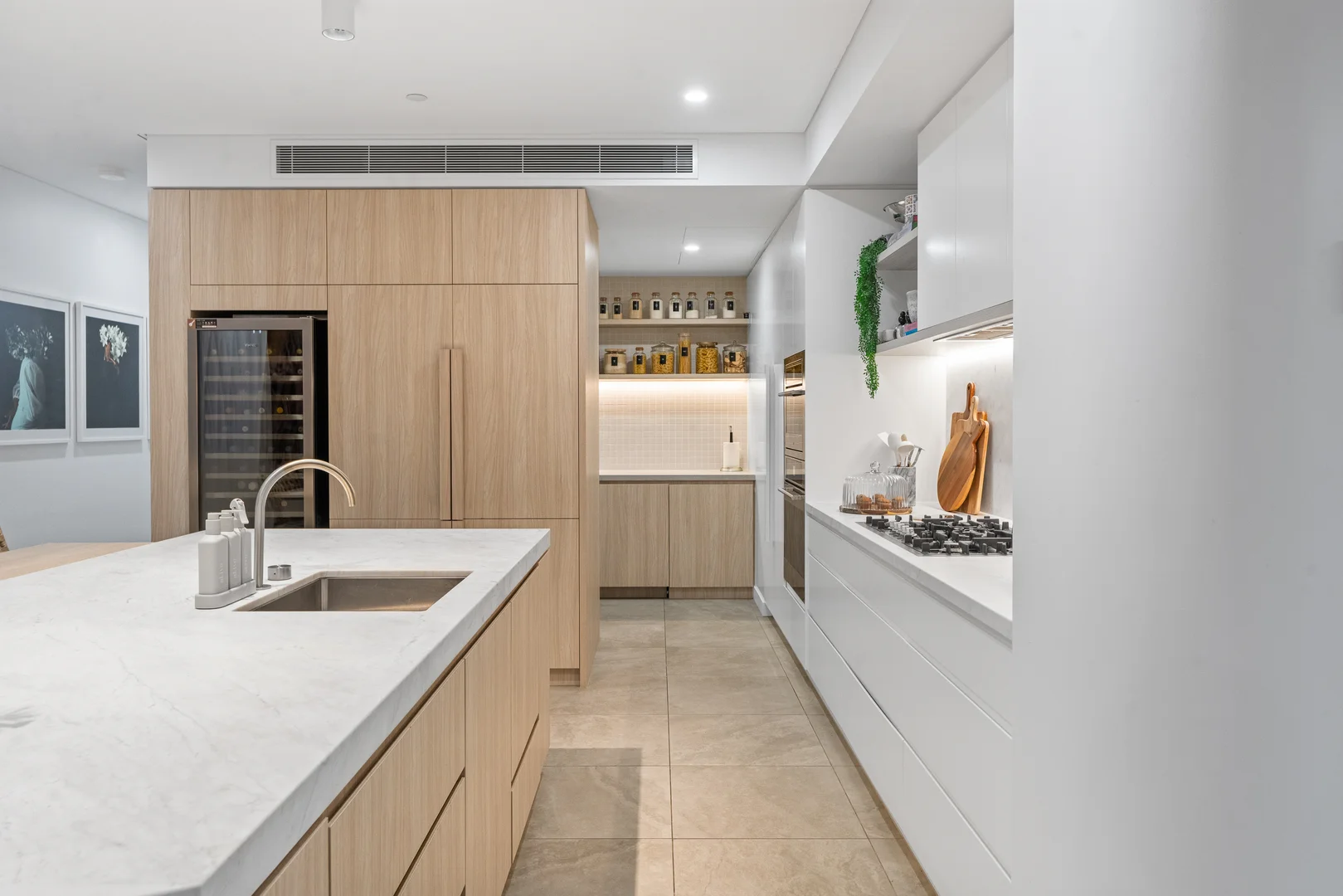 Additional image 16 of 1/24 Woodroffe Avenue, Main Beach QLD 4217