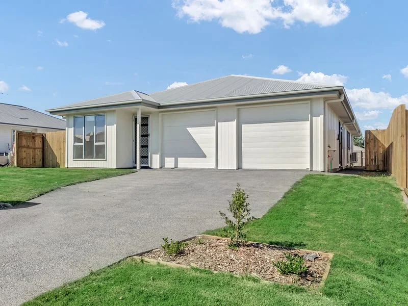 2/14 Grothe Street, Morayfield QLD 4506