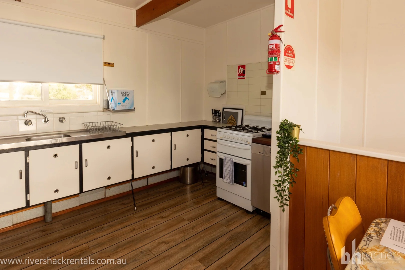 Additional image 5 of Narimbah Shack 1 Aruma River Resort, Walker Flat SA 5238