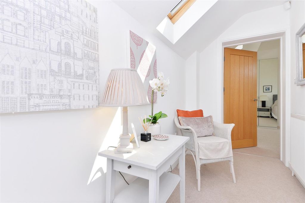 Additional image 13 of 3 bed detached house to rentHenley Road, Ullenhall, Henley-In-Arden B95