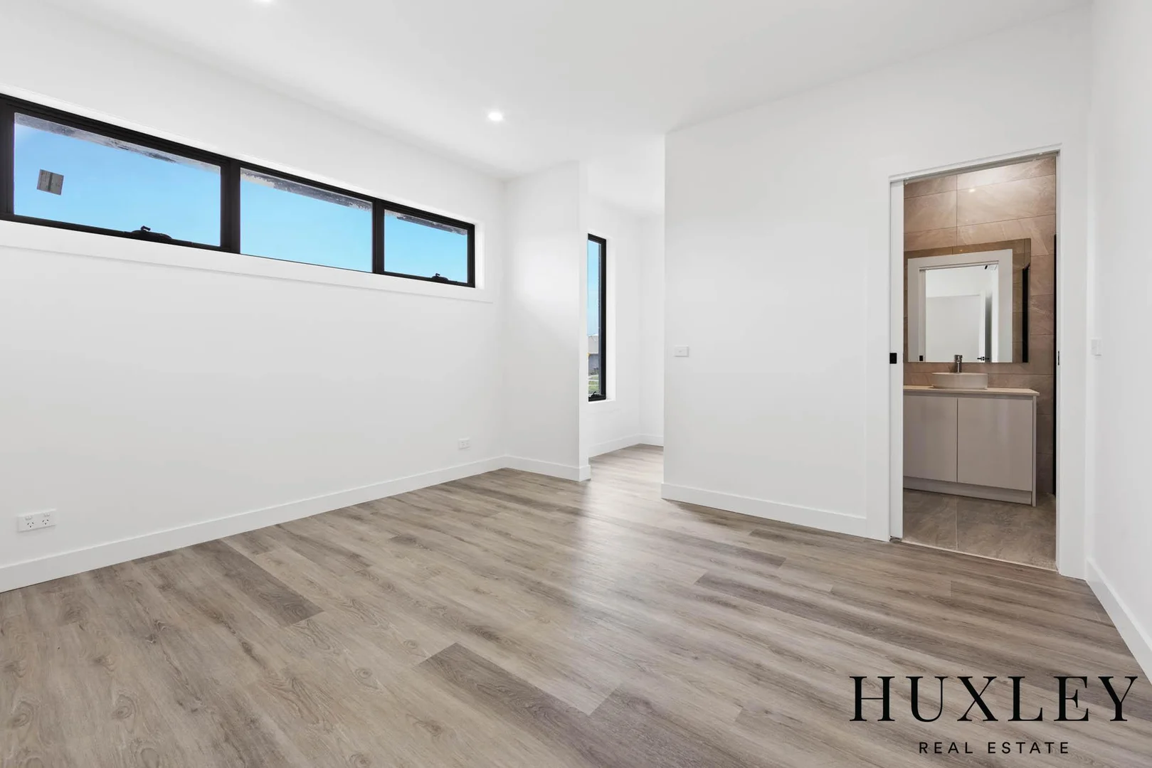 Additional image 4 of 32 Houston Drive, Thornhill Park VIC 3335