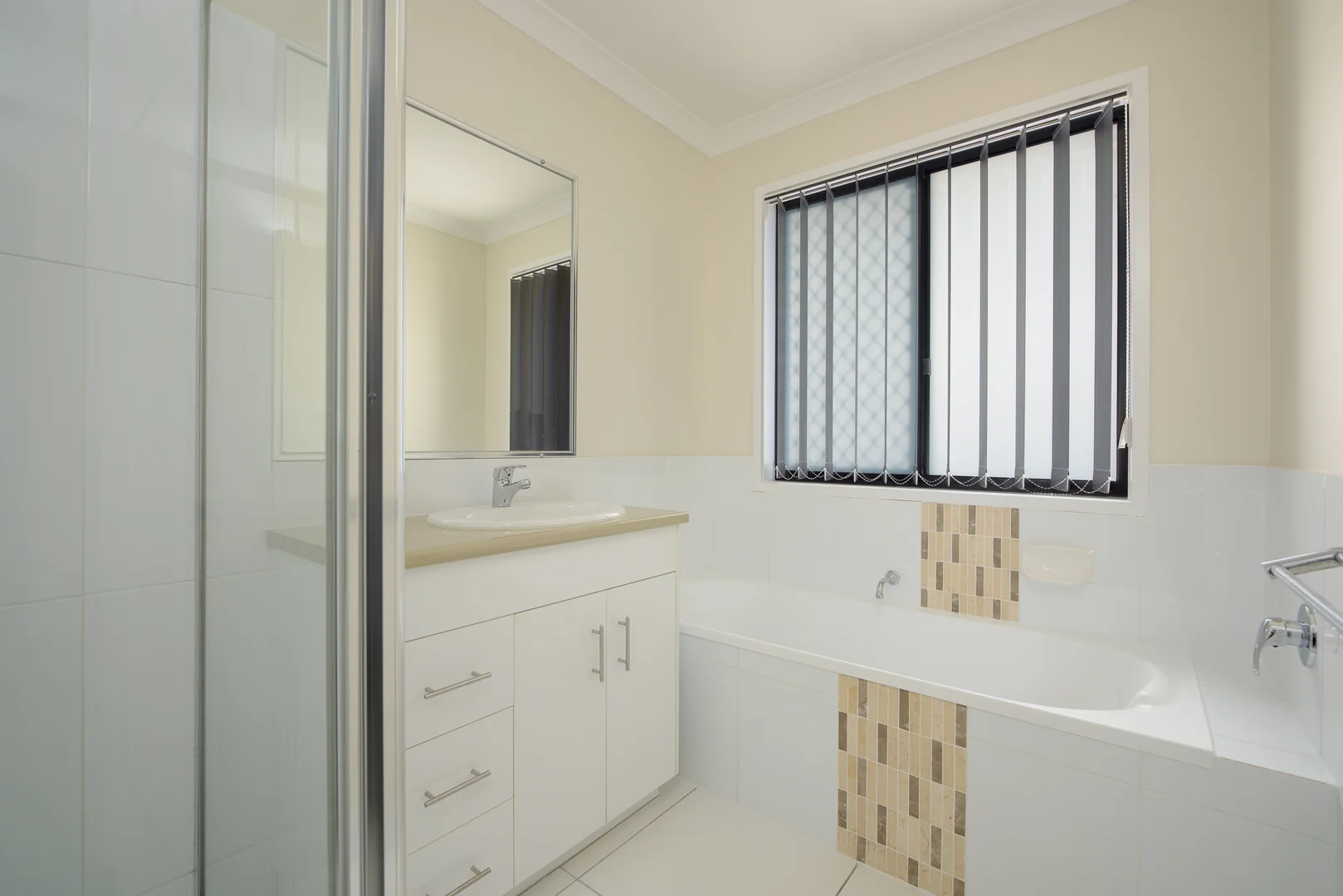 Additional image 12 of 42 Broadwater Place, New Auckland QLD 4680
