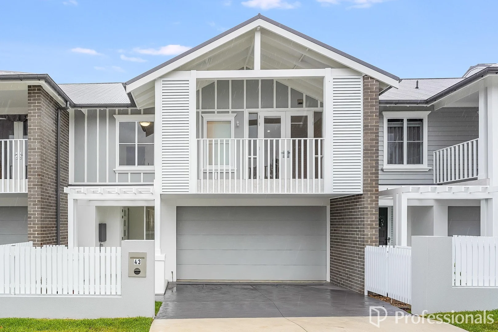 43 Richmond Road, Oran Park NSW 2570