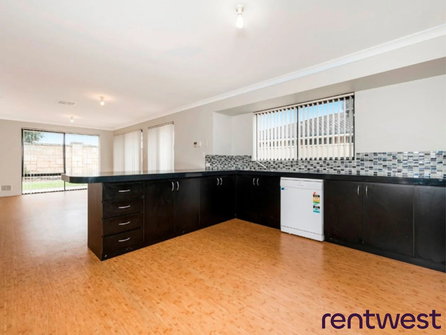 Additional image 12 of 8 Seddon Way, Canning Vale WA 6155