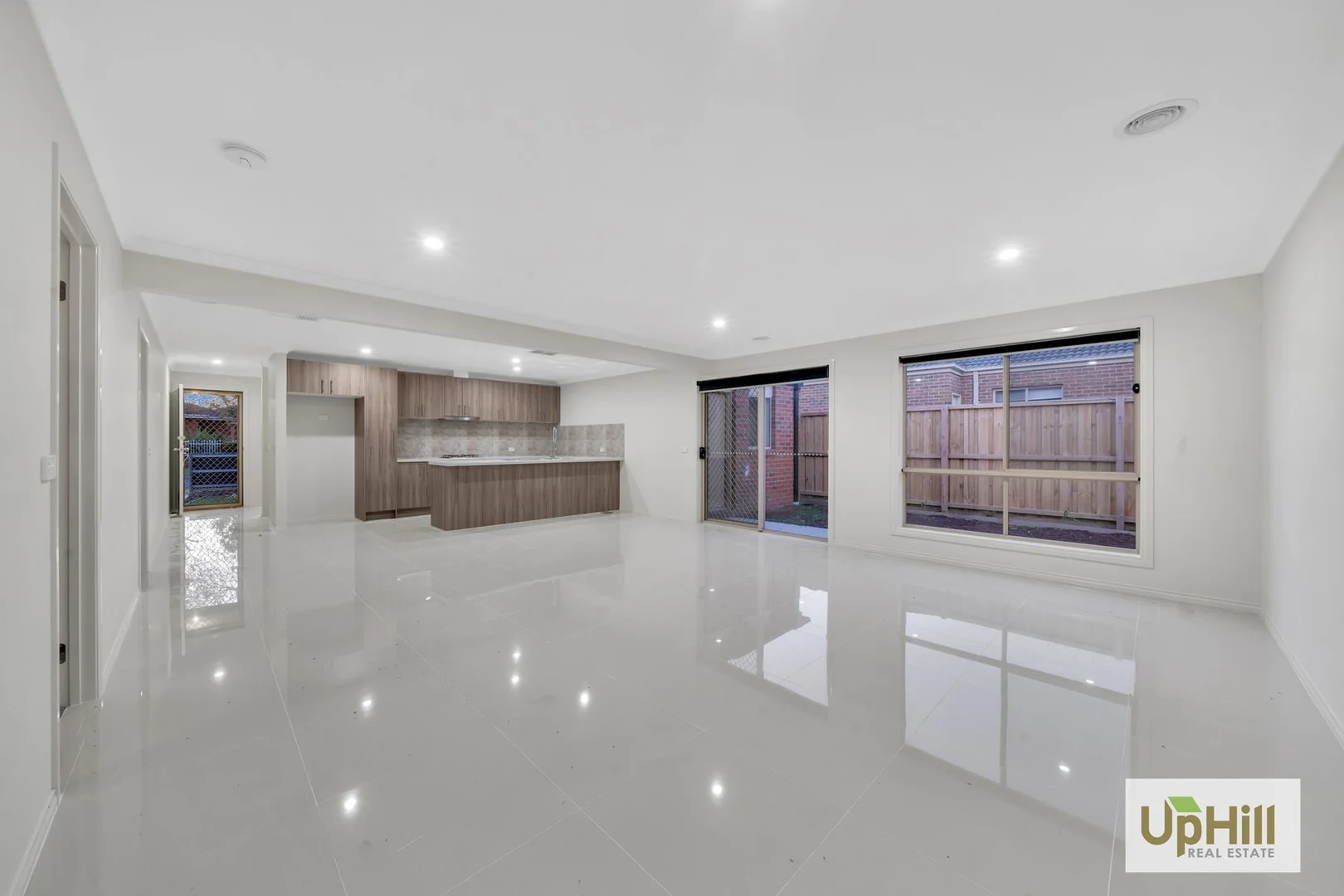 Additional image 4 of 2D Henry street, Pakenham VIC 3810