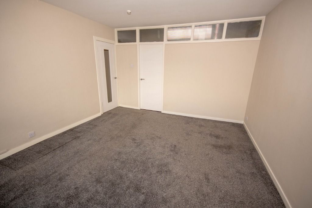 Additional image 3 of 2 bed flat to rentRavenscraig, Kirkcaldy KY1