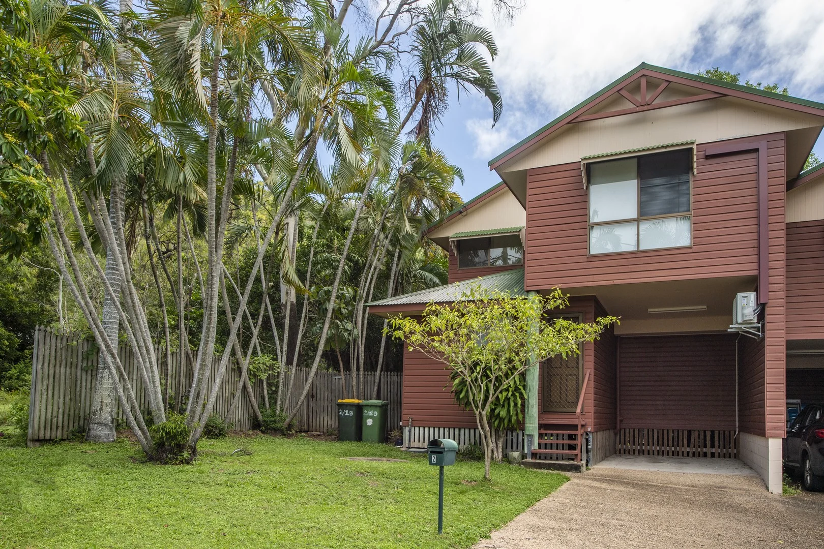 2/19 Nerita Crescent, Nelly Bay QLD 4819