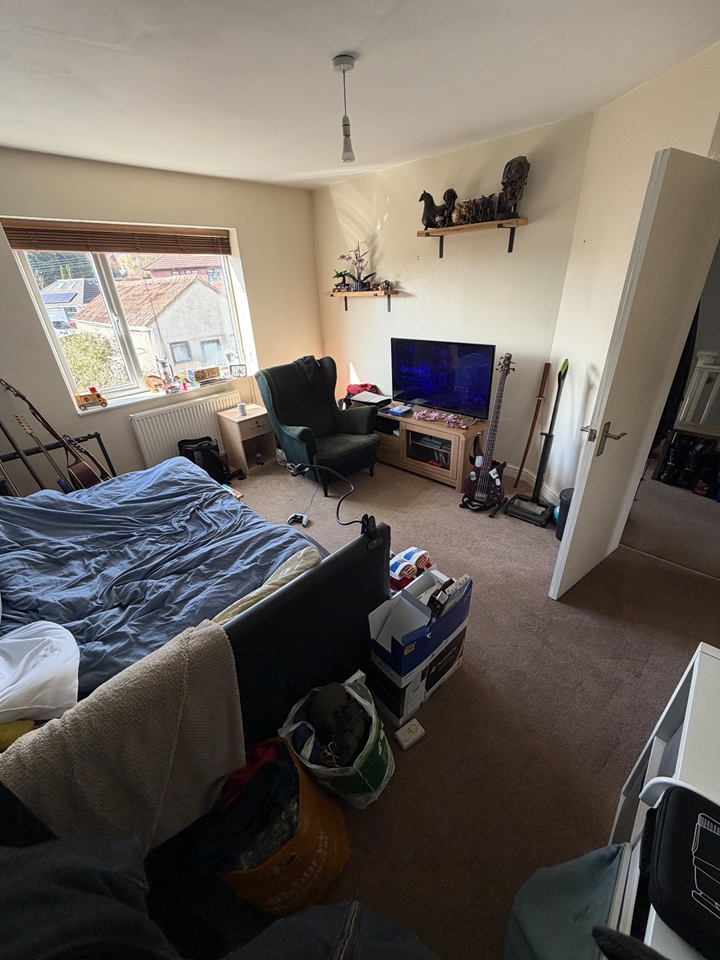 2 Bed Flat, First, BS3, N1 7GU photo 2