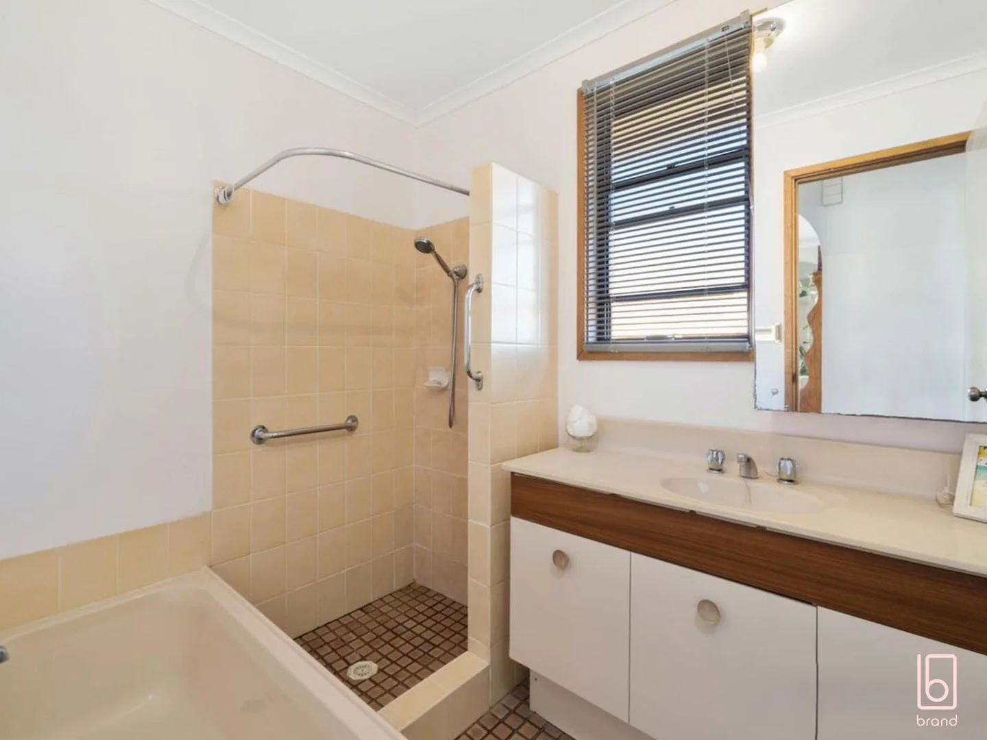 Additional image 5 of 8 Gilbert Avenue, Gorokan NSW 2263